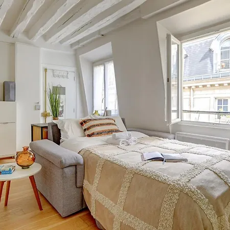 Apartment 1Br Apartment By Pompidou